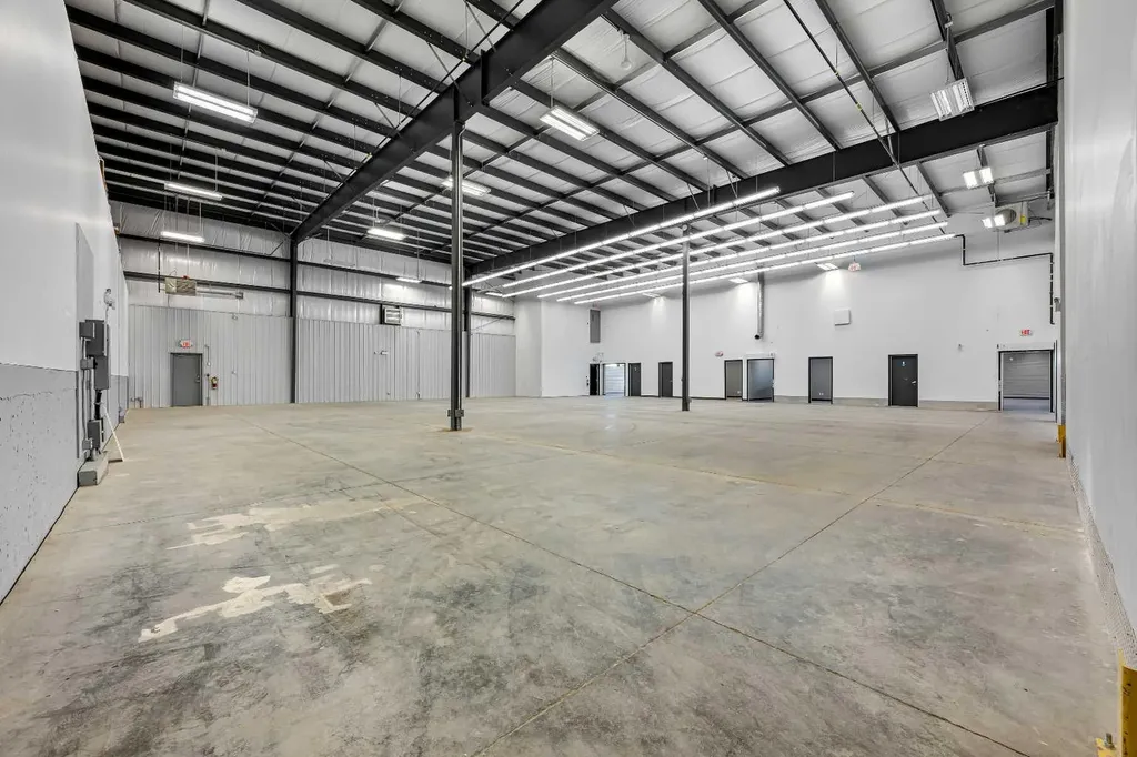 5267 67 Avenue Lloydminster AB T9V 3N6
