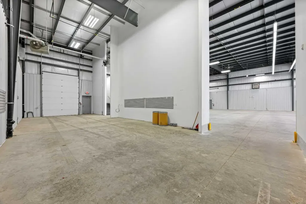 5267 67 Avenue Lloydminster AB T9V 3N6