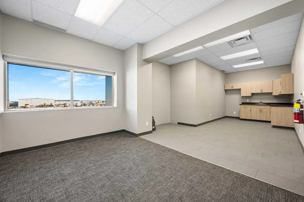 5267 67 Avenue Lloydminster AB T9V 3N6