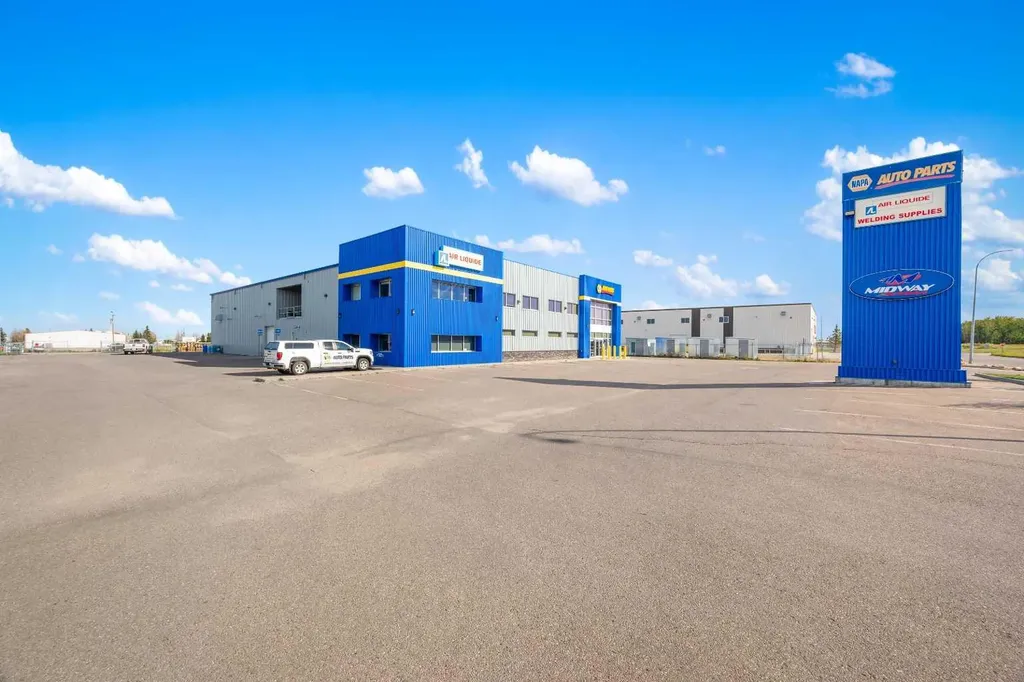 5267 67 Avenue Lloydminster AB T9V 3N6