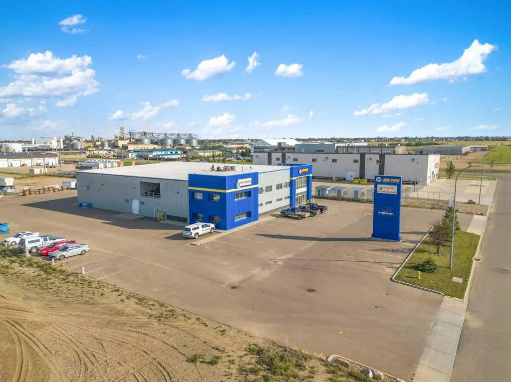 5267 67 Avenue Lloydminster AB T9V 3N6