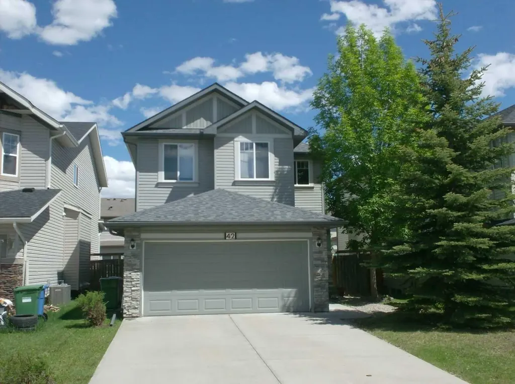 42 Everoak Green SW Calgary AB T2Y 0J5