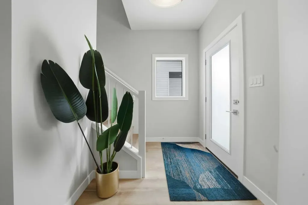 114 Palmer Circle Blackfalds AB T4M 0N8
