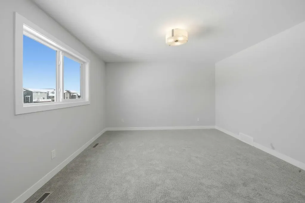 114 Palmer Circle Blackfalds AB T4M 0N8