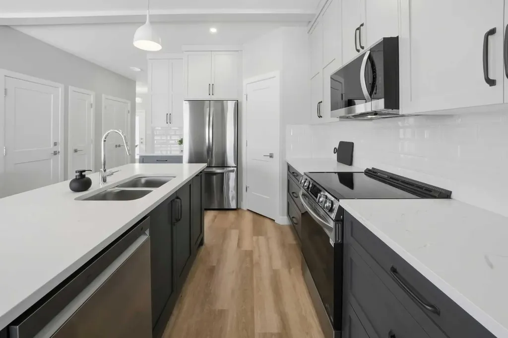 114 Palmer Circle Blackfalds AB T4M 0N8