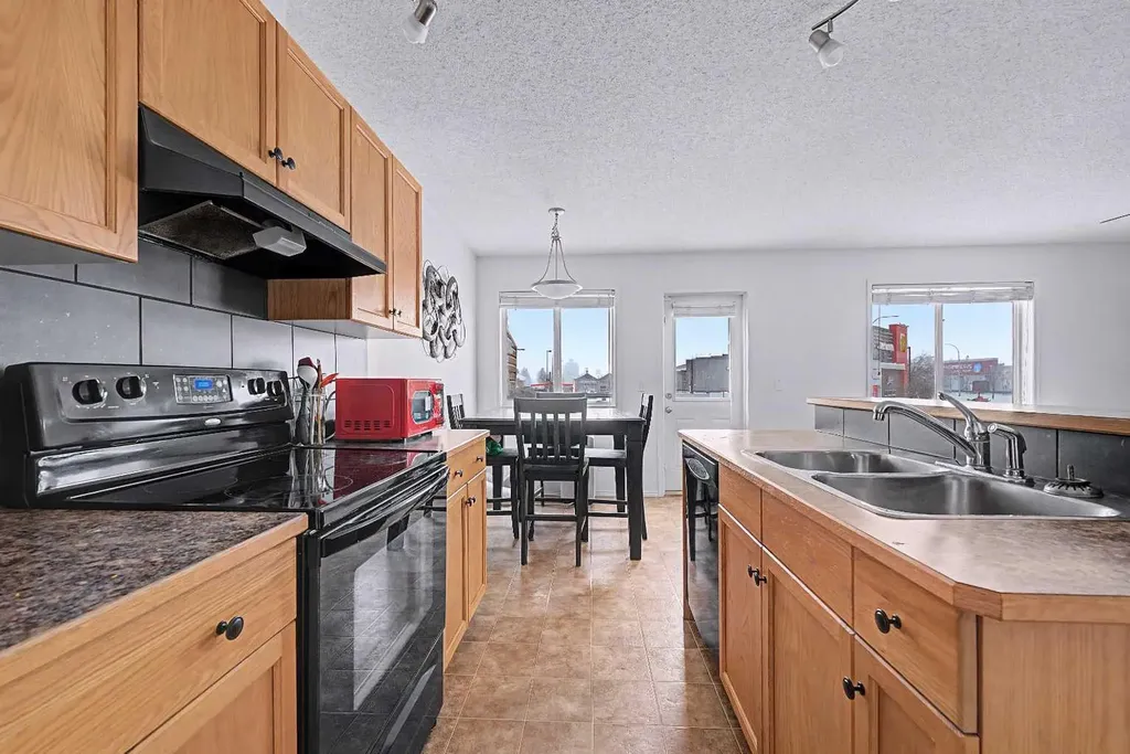 800 Yankee Valley Boulevard SE Airdrie AB T4A 2L1