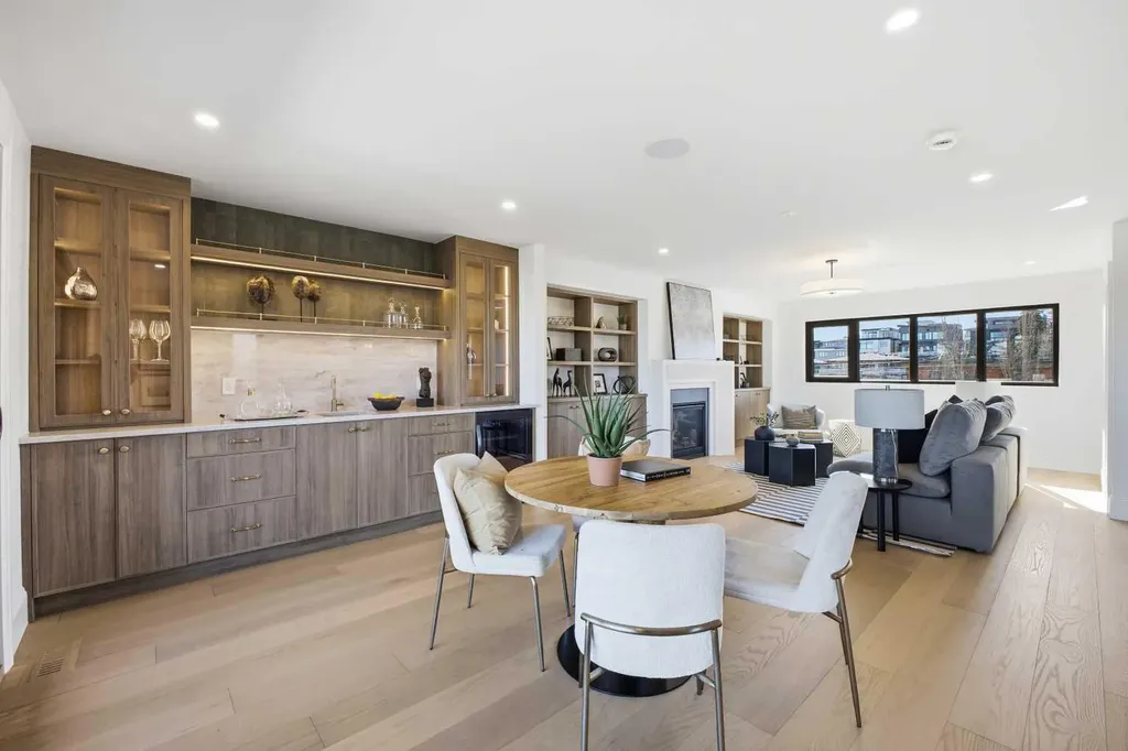 2025 27 Avenue SW Calgary AB T2T 1H6
