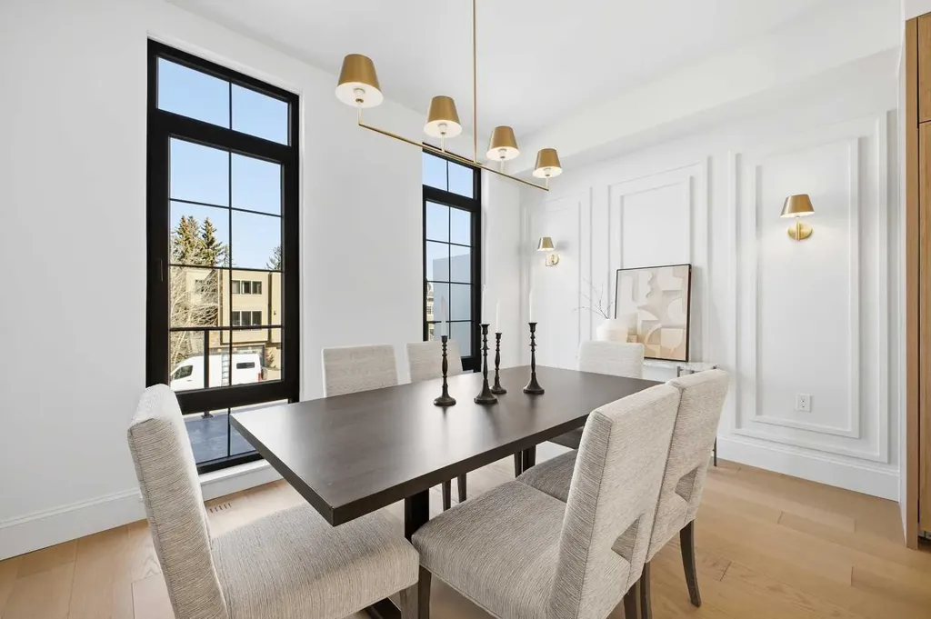 2025 27 Avenue SW Calgary AB T2T 1H6