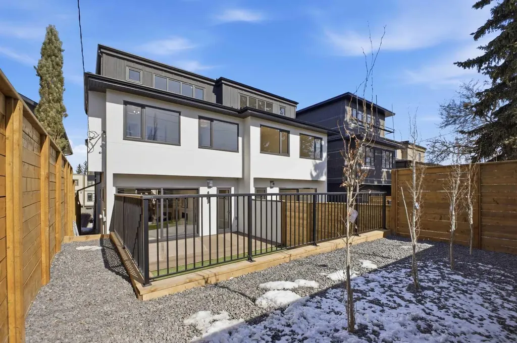 2025 27 Avenue SW Calgary AB T2T 1H6