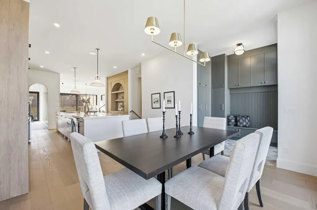 2025 27 Avenue SW Calgary AB T2T 1H6