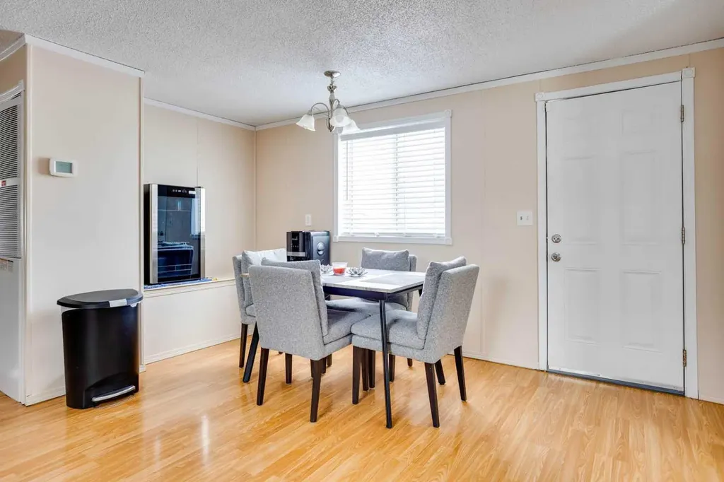 101 Clausen Crescent Fort Mcmurray AB T9K2H8