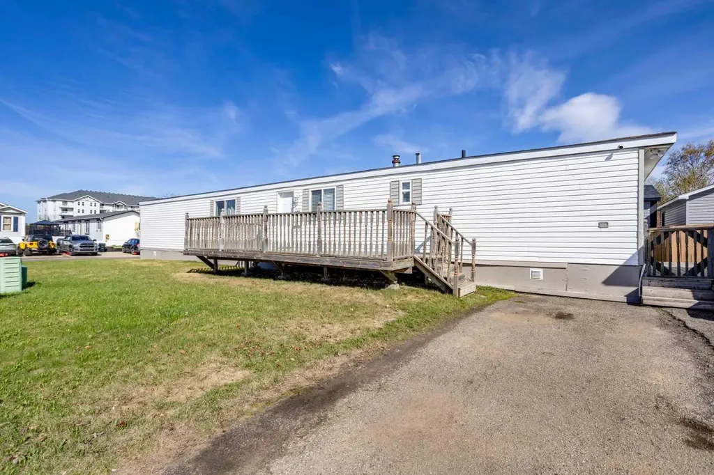 101 Clausen Crescent Fort Mcmurray AB T9K2H8
