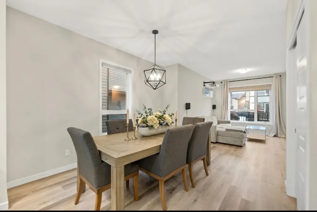 850 Belmont Drive SW Calgary AB T2X 4A5