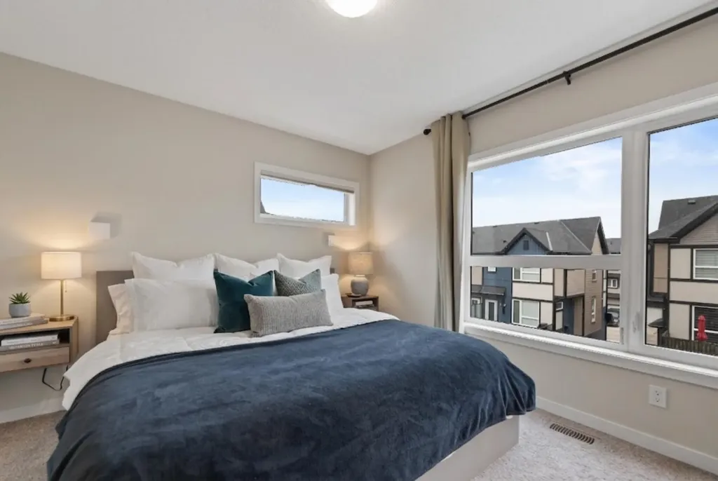 850 Belmont Drive SW Calgary AB T2X 4A5