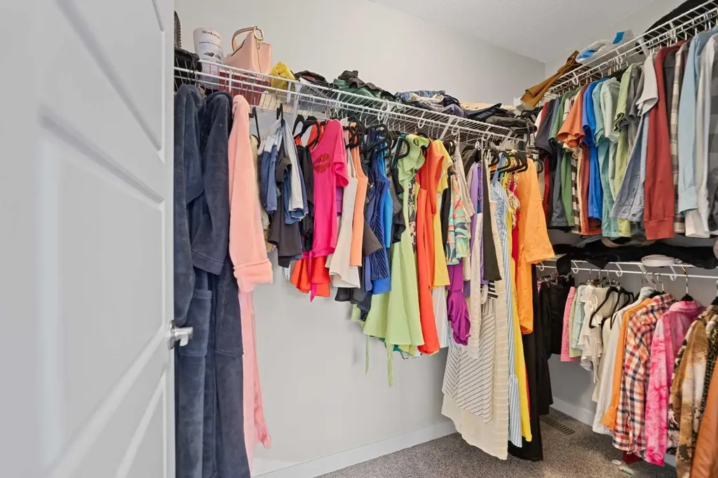850 Belmont Drive SW Calgary AB T2X 4A5