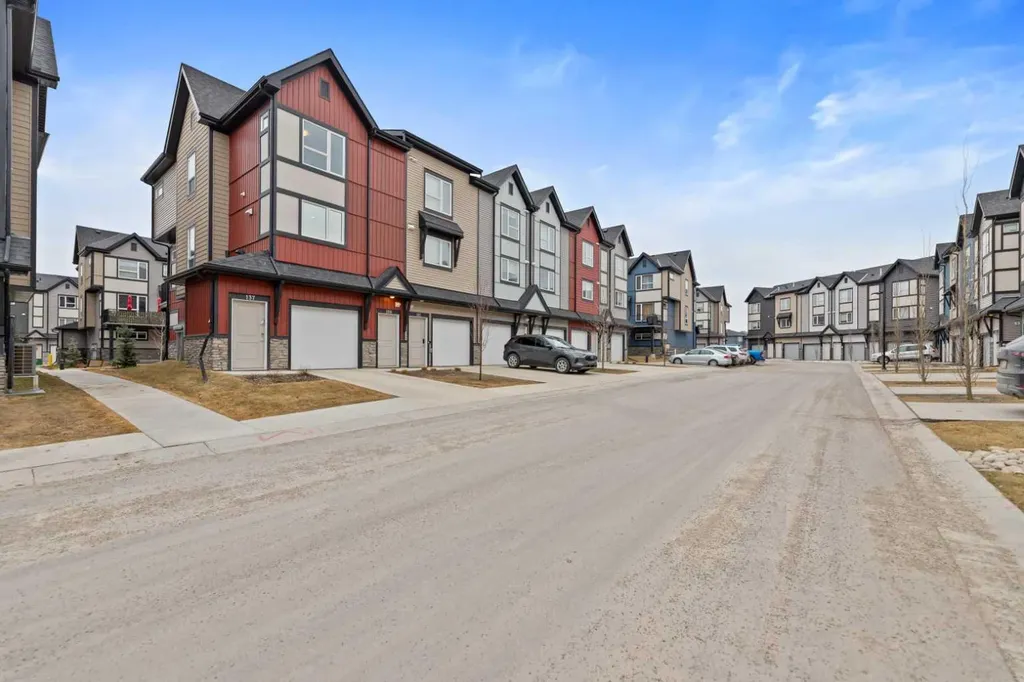 850 Belmont Drive SW Calgary AB T2X 4A5