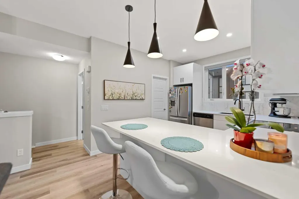 850 Belmont Drive SW Calgary AB T2X 4A5
