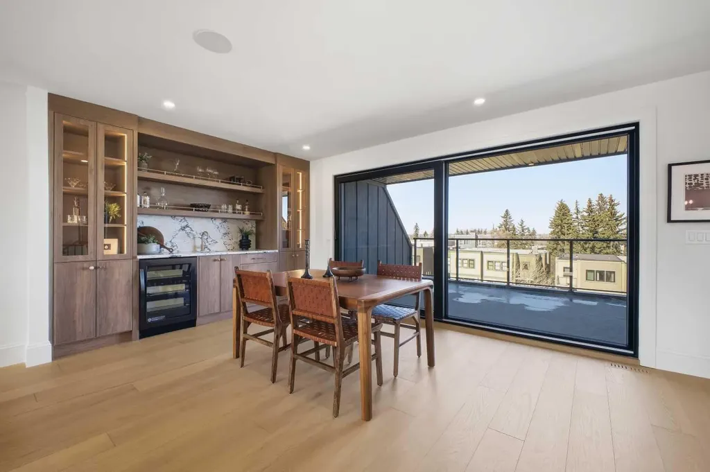 2023 27 Avenue SW Calgary AB T2T 1H6
