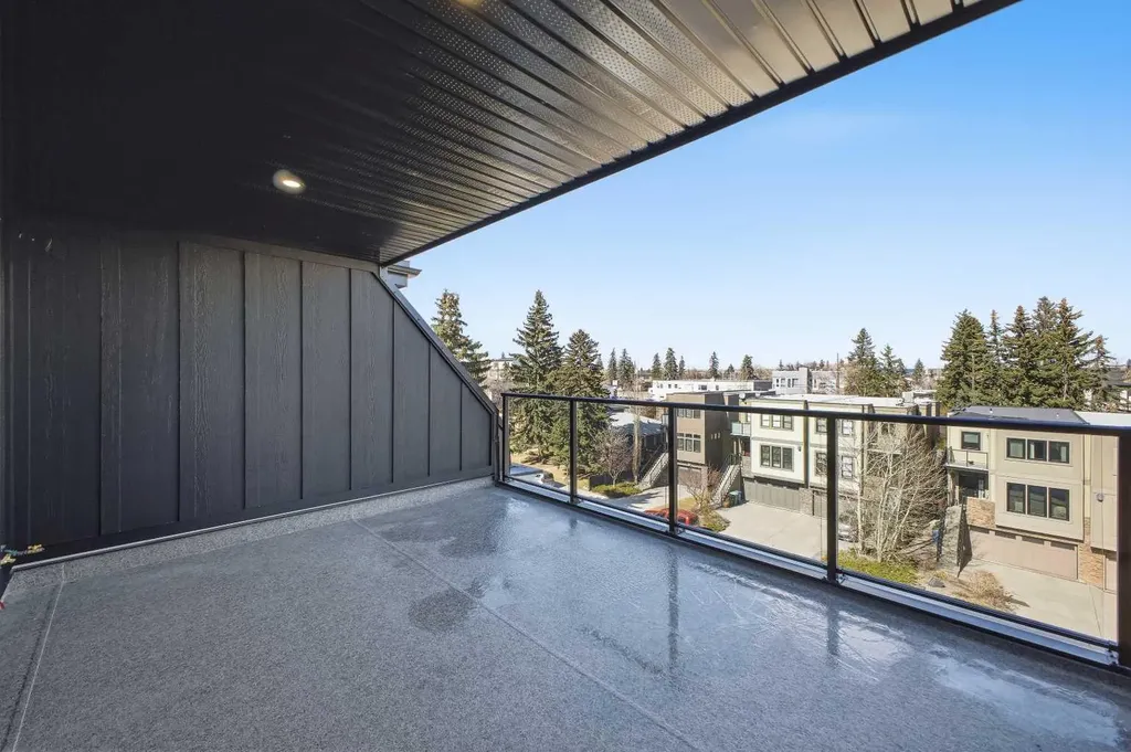 2023 27 Avenue SW Calgary AB T2T 1H6