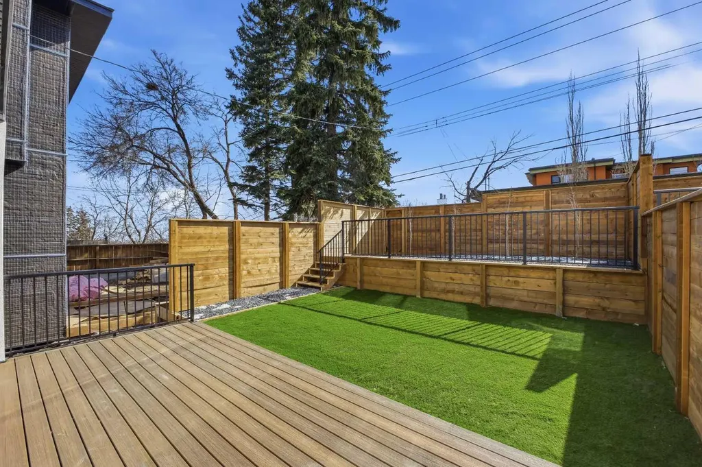 2023 27 Avenue SW Calgary AB T2T 1H6
