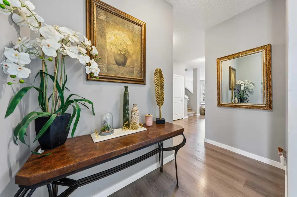 286 Kings Heights Drive SE Airdrie AB T4A 0S6