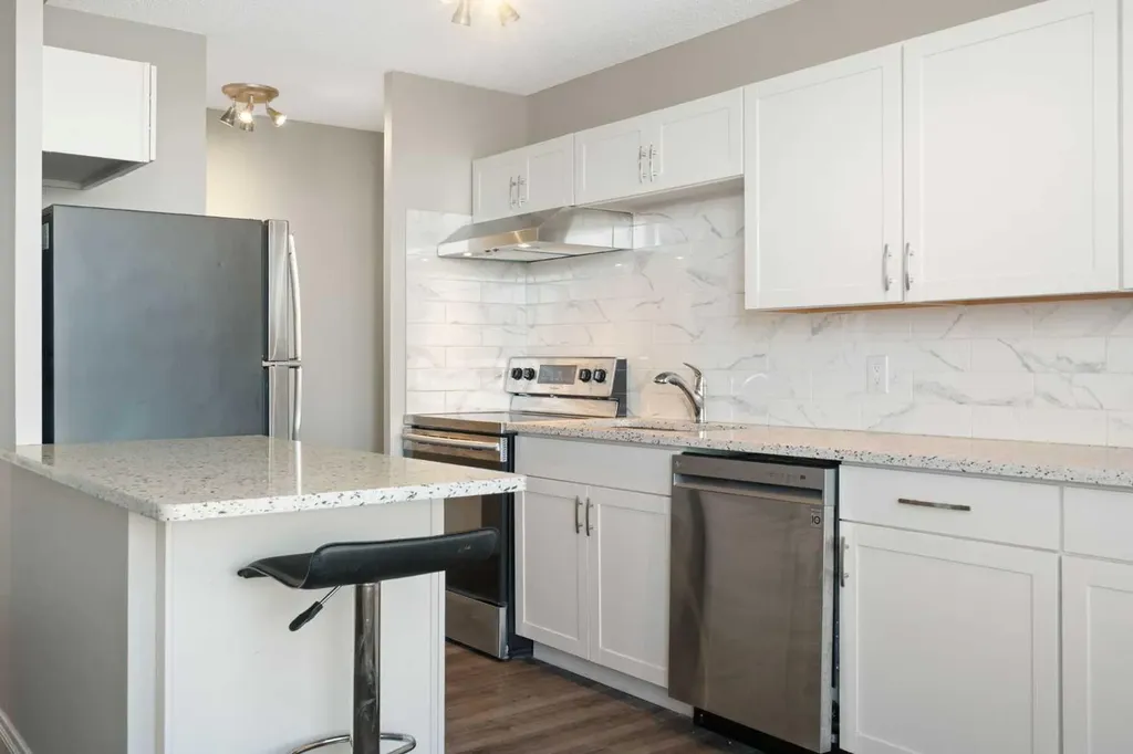 316 1 Avenue NE Calgary AB T2E0B2