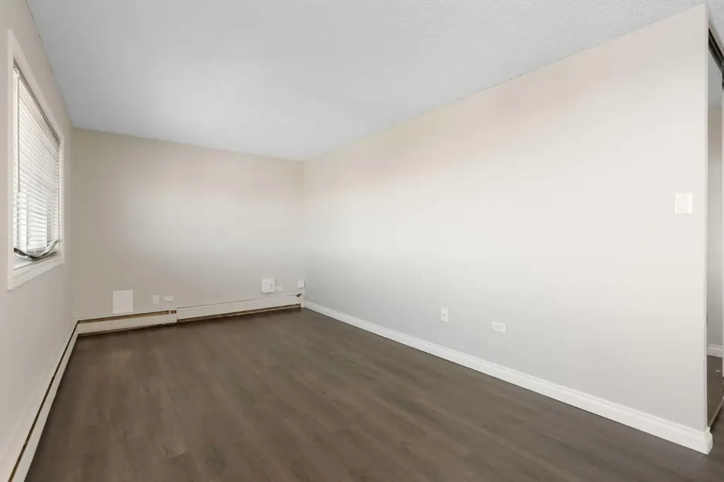 316 1 Avenue NE Calgary AB T2E0B2