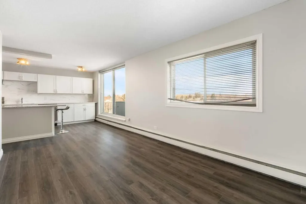 316 1 Avenue NE Calgary AB T2E0B2