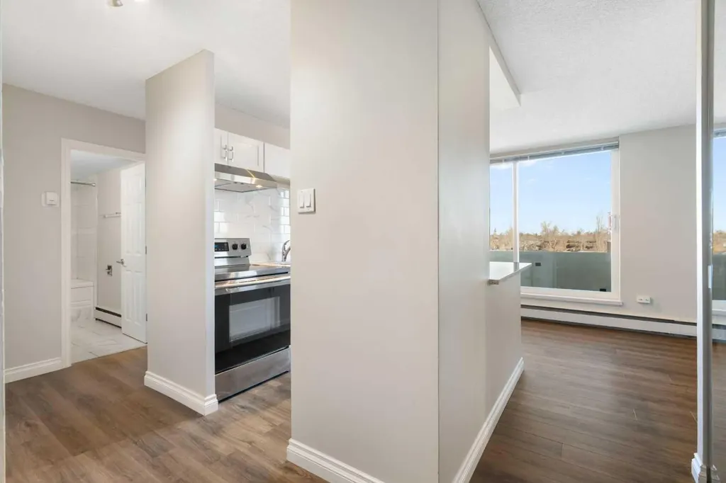 316 1 Avenue NE Calgary AB T2E0B2