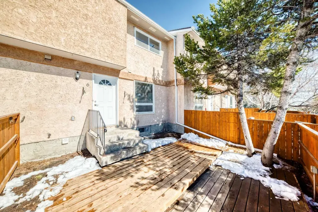 4630 46 Avenue Olds AB T4H 1C6