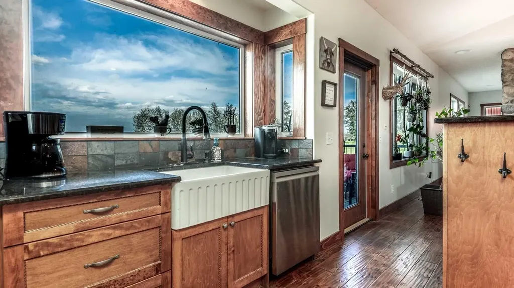 3100 Range Road 254 Strathmore AB T1P 0K4