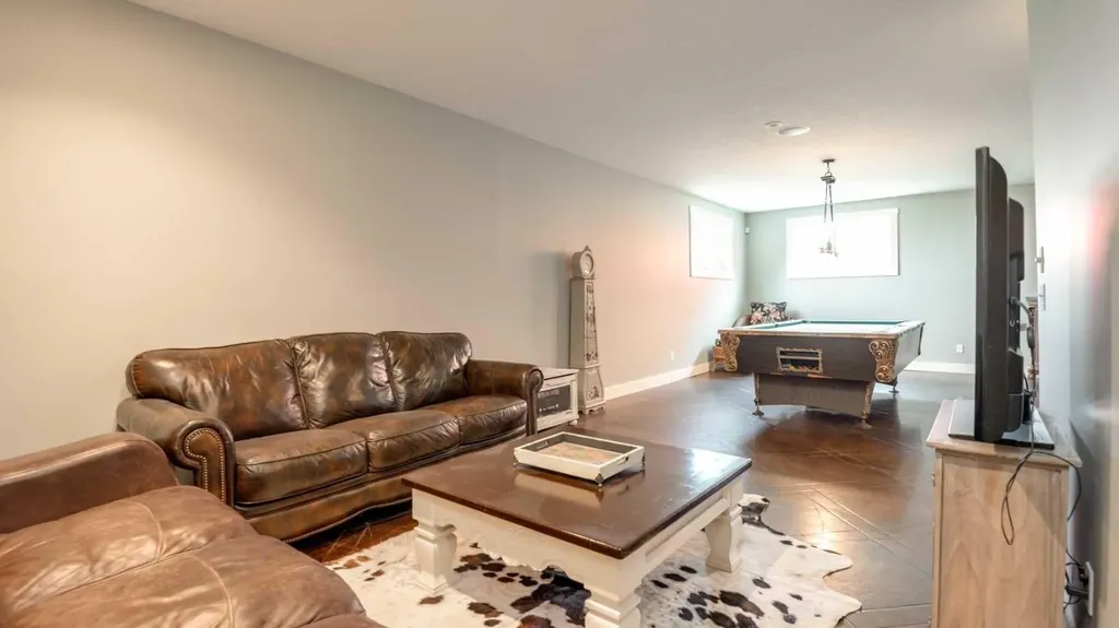 3100 Range Road 254 Strathmore AB T1P 0K4