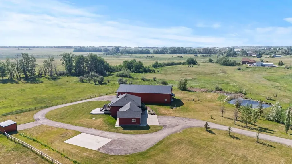 3100 Range Road 254 Strathmore AB T1P 0K4