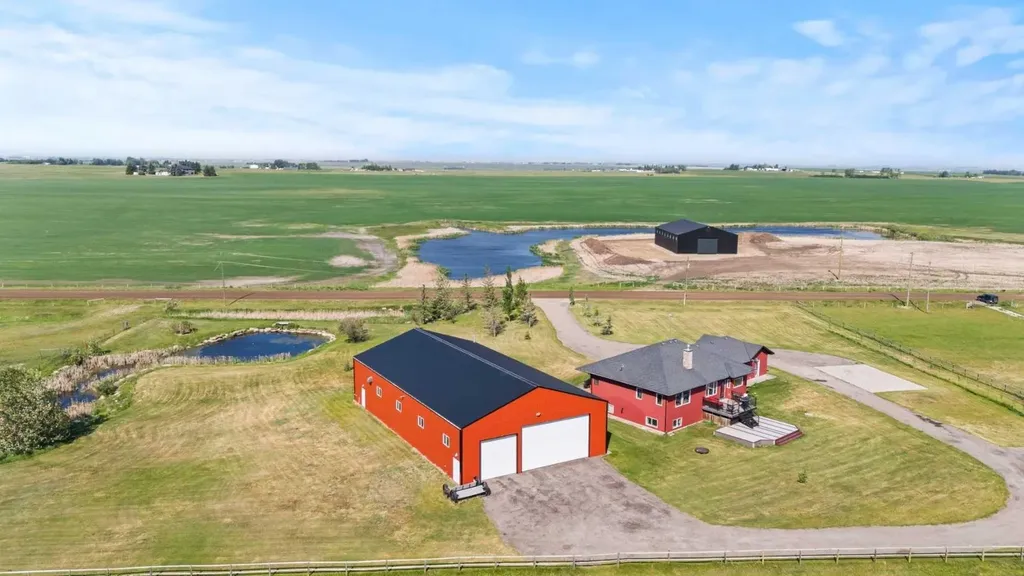 3100 Range Road 254 Strathmore AB T1P 0K4