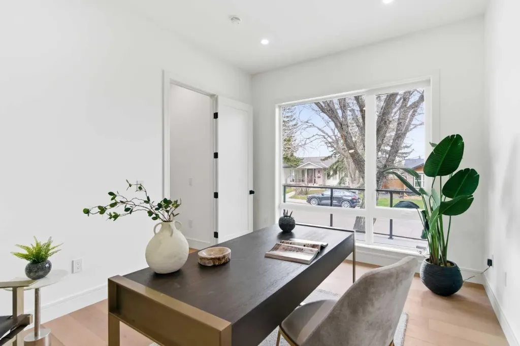 209 Windermere Road SW Calgary AB T3C 3K9