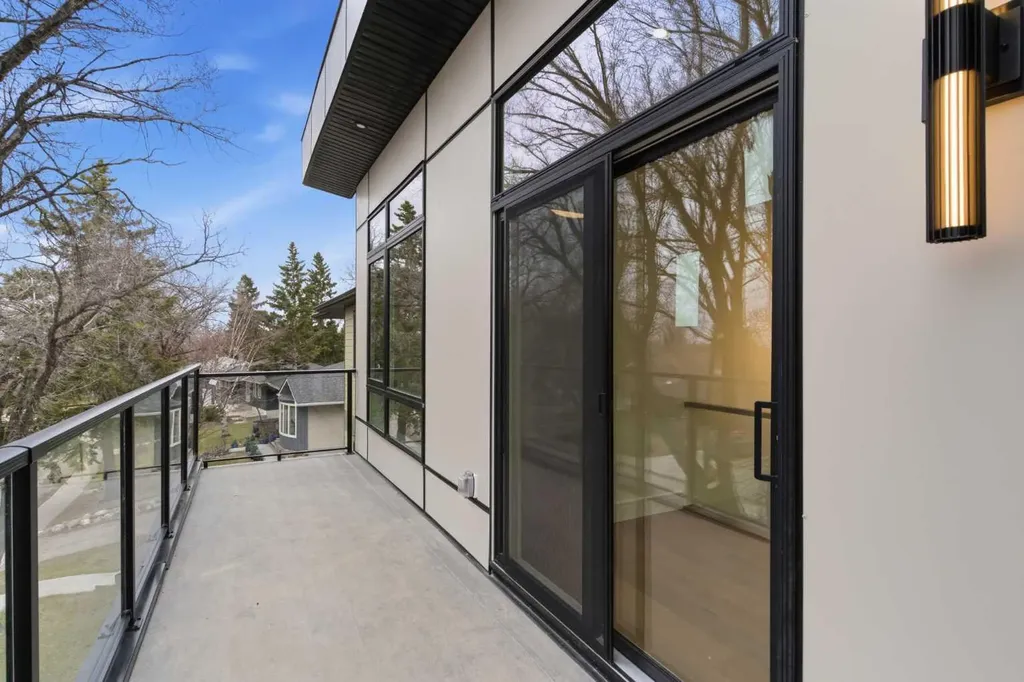 209 Windermere Road SW Calgary AB T3C 3K9