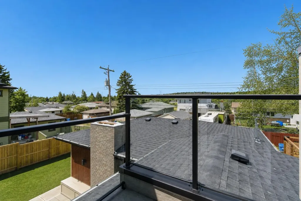 209 Windermere Road SW Calgary AB T3C 3K9
