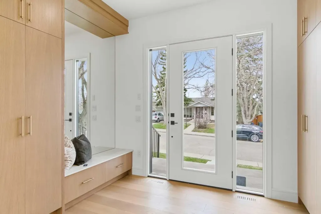 209 Windermere Road SW Calgary AB T3C 3K9
