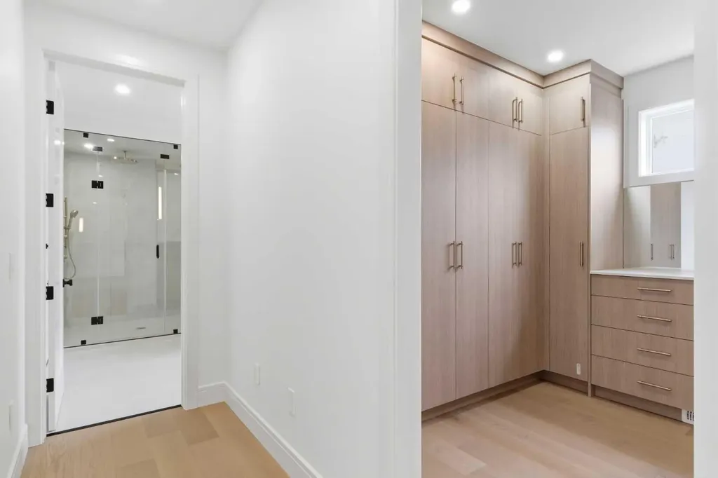209 Windermere Road SW Calgary AB T3C 3K9