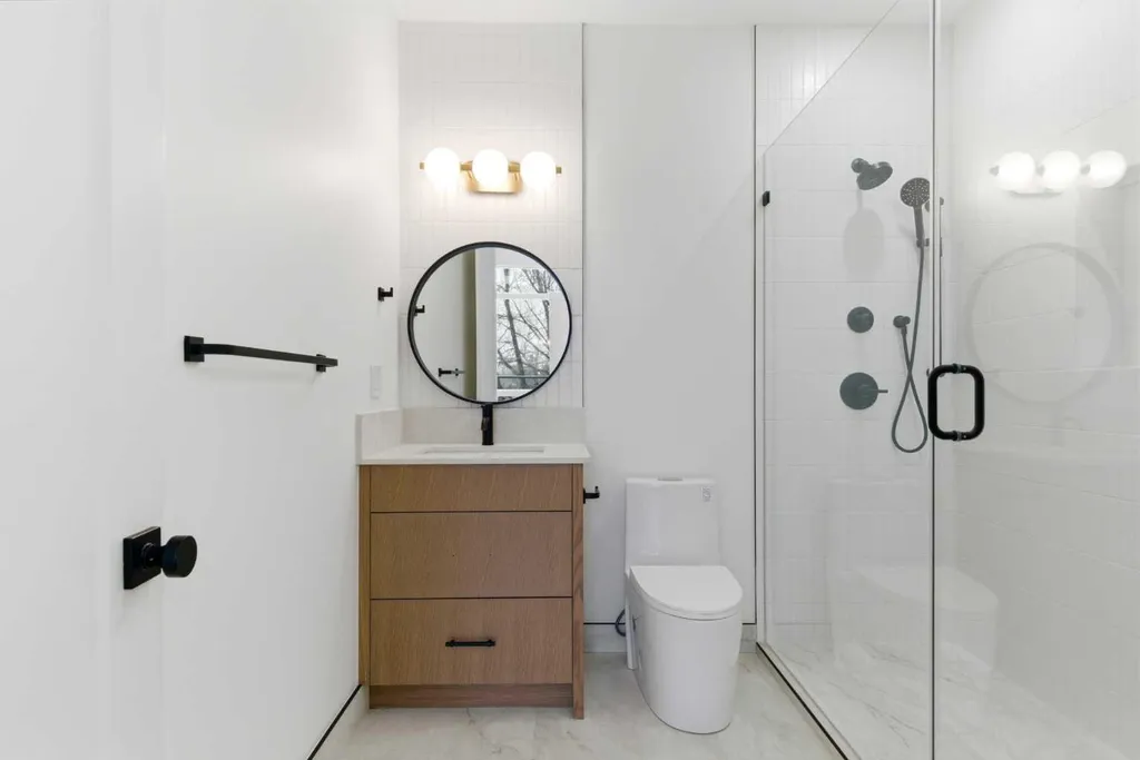 209 Windermere Road SW Calgary AB T3C 3K9