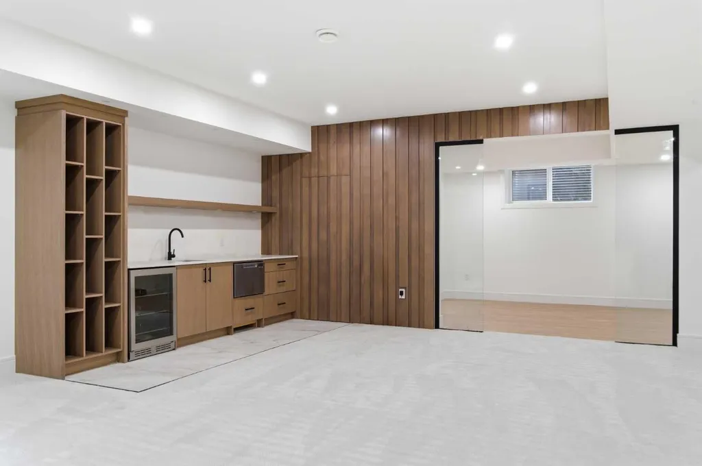 209 Windermere Road SW Calgary AB T3C 3K9