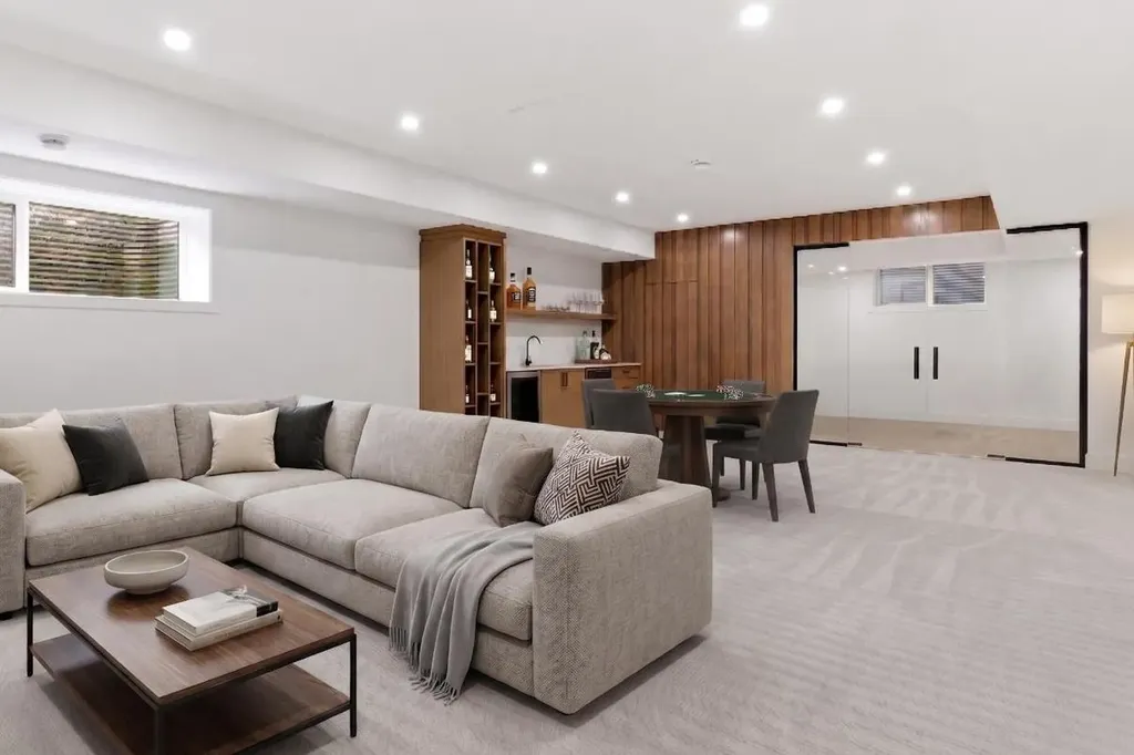 209 Windermere Road SW Calgary AB T3C 3K9