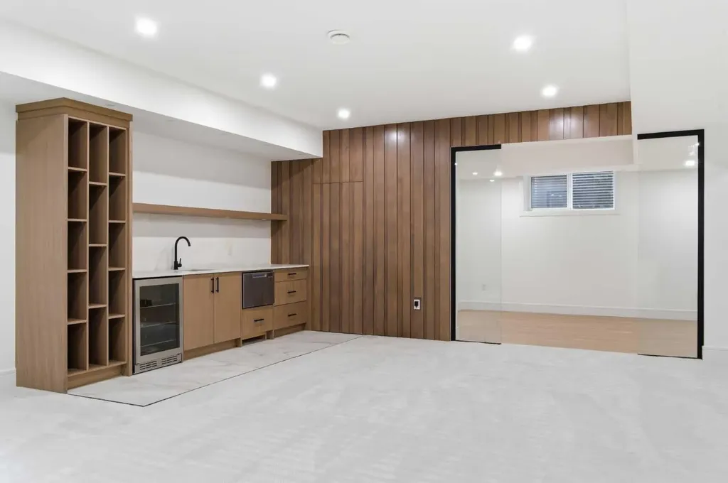 209 Windermere Road SW Calgary AB T3C 3K9