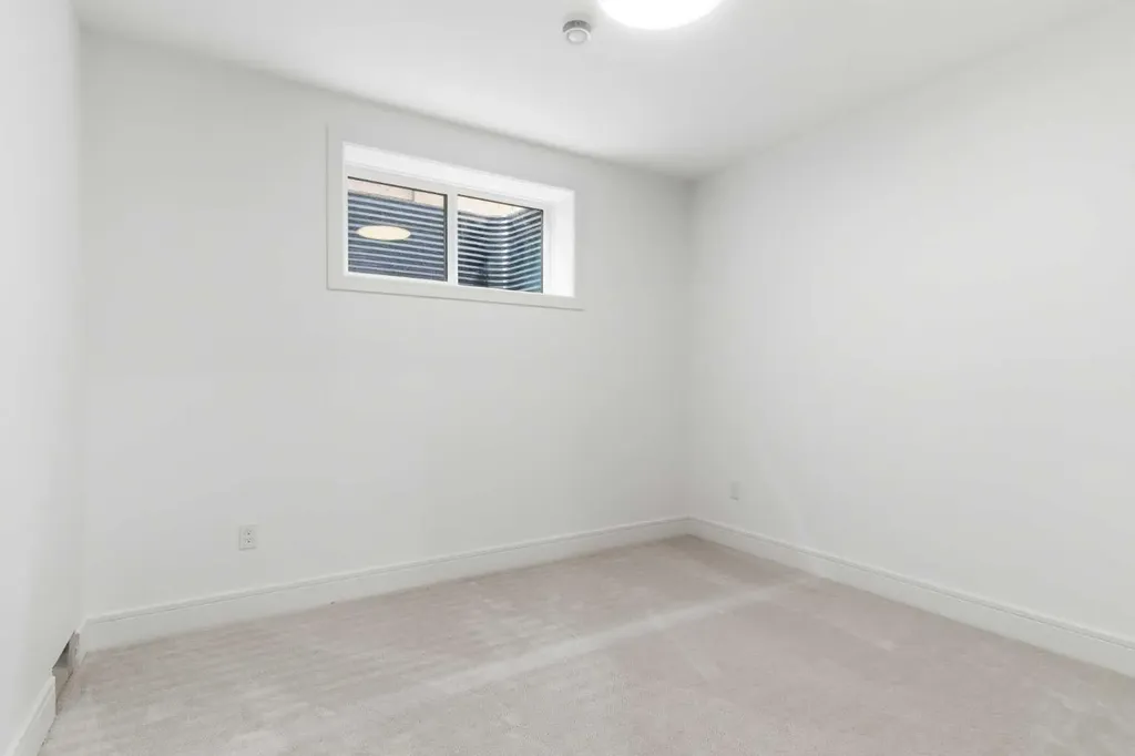 209 Windermere Road SW Calgary AB T3C 3K9