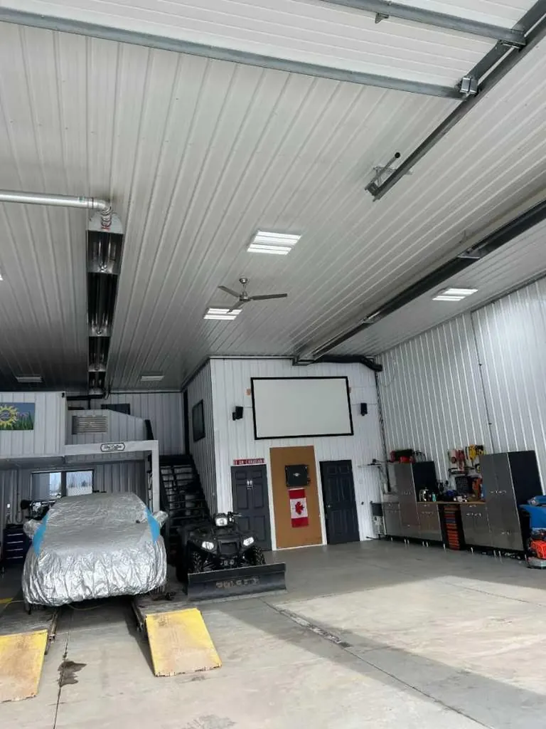 270165 Range Road 291 SE Airdrie AB T4B 3N6
