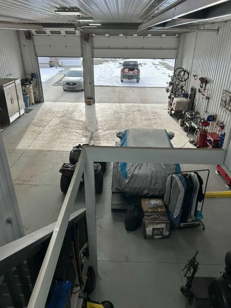 270165 Range Road 291 SE Airdrie AB T4B 3N6