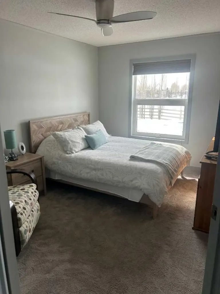 270165 Range Road 291 SE Airdrie AB T4B 3N6