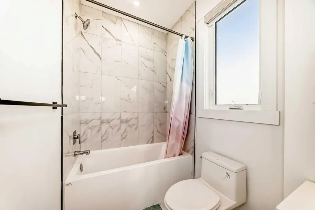 166 69 Street SW Calgary AB T3H5C7