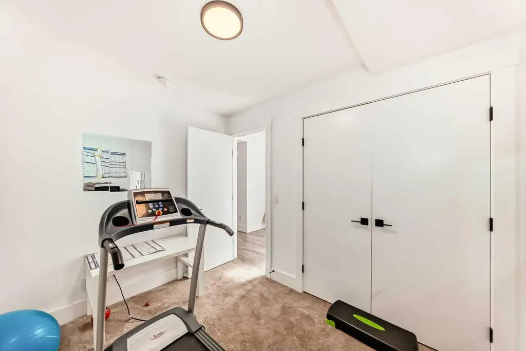 166 69 Street SW Calgary AB T3H5C7