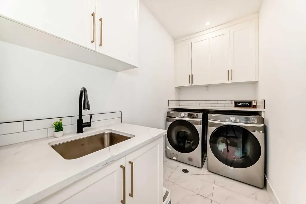 166 69 Street SW Calgary AB T3H5C7